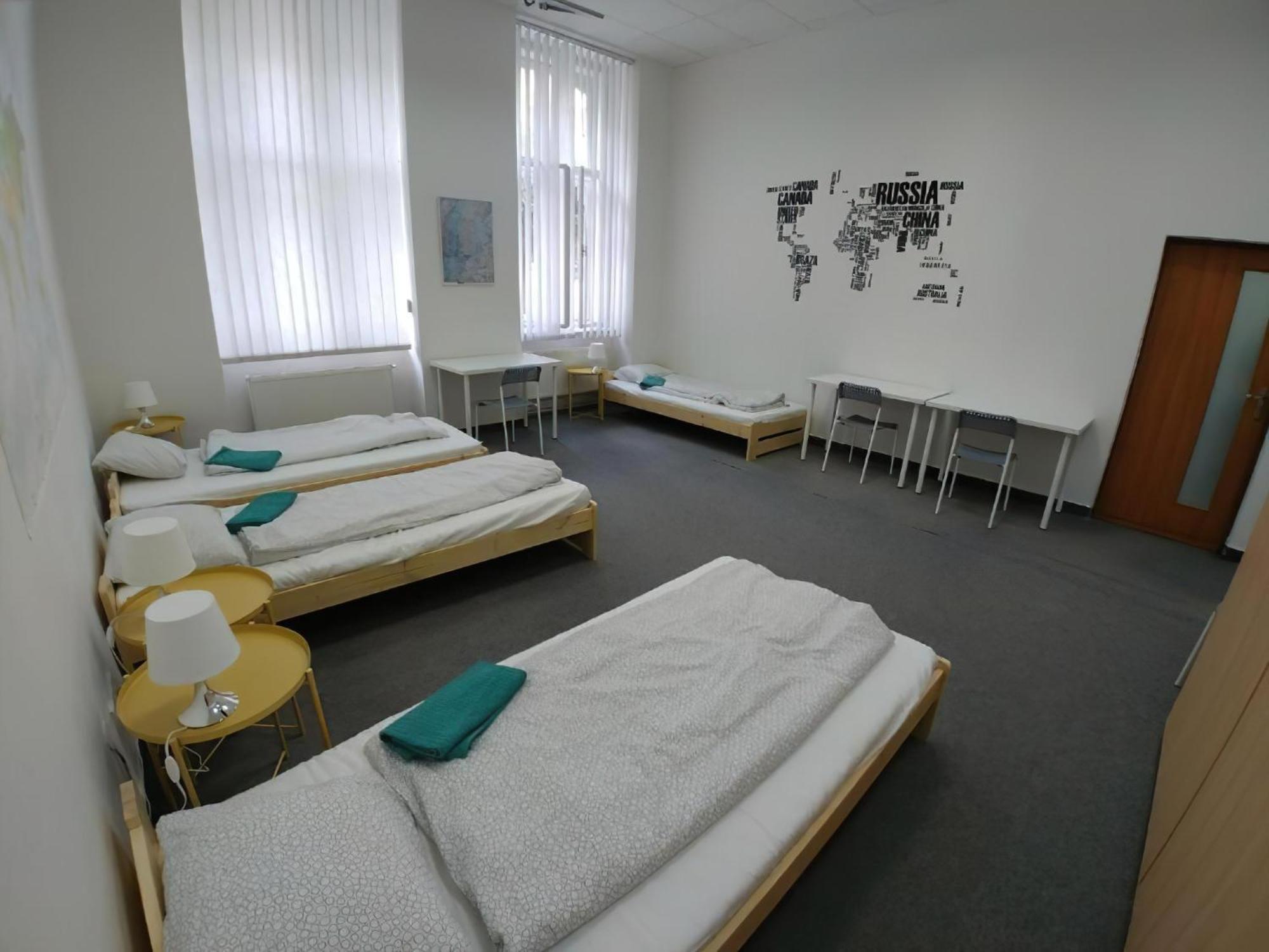 Rooms Veveri - Uvoz, 10 Min Peski Do Centru Brno Exteriör bild