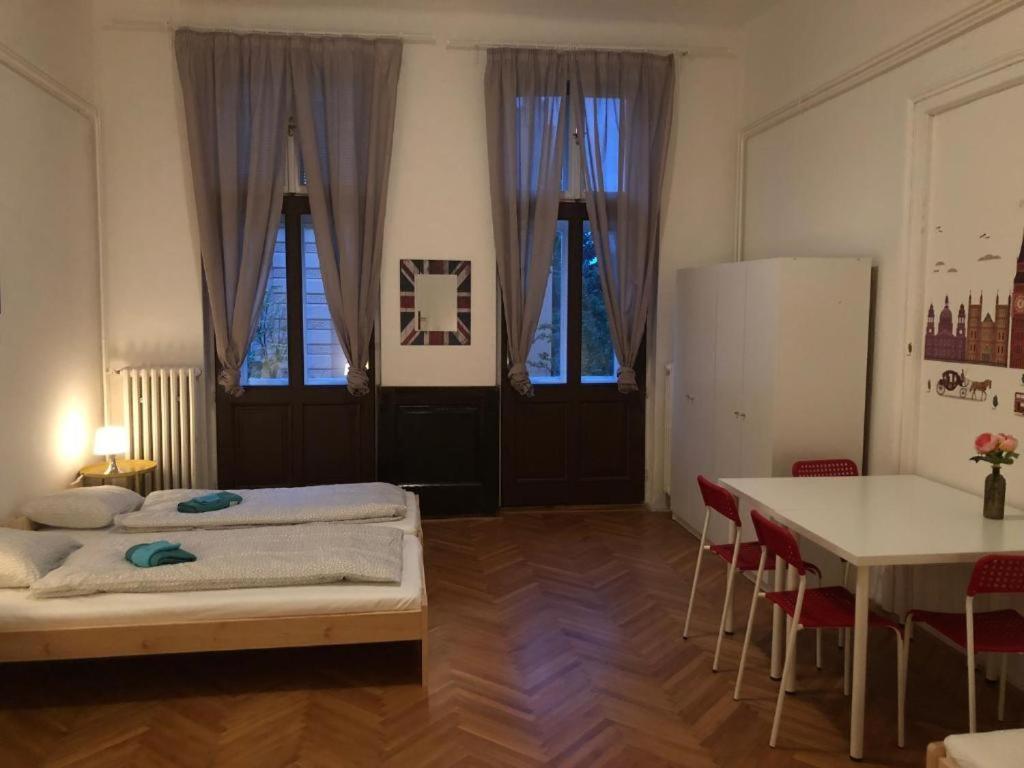 Rooms Veveri - Uvoz, 10 Min Peski Do Centru Brno Exteriör bild