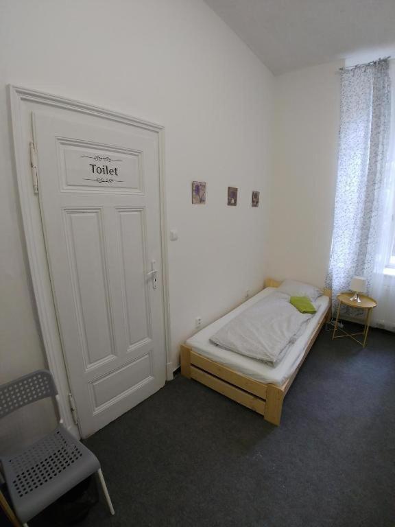 Rooms Veveri - Uvoz, 10 Min Peski Do Centru Brno Exteriör bild