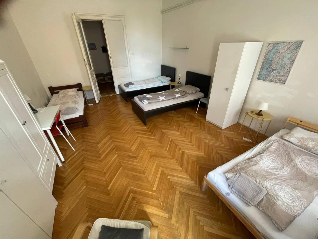 Rooms Veveri - Uvoz, 10 Min Peski Do Centru Brno Exteriör bild